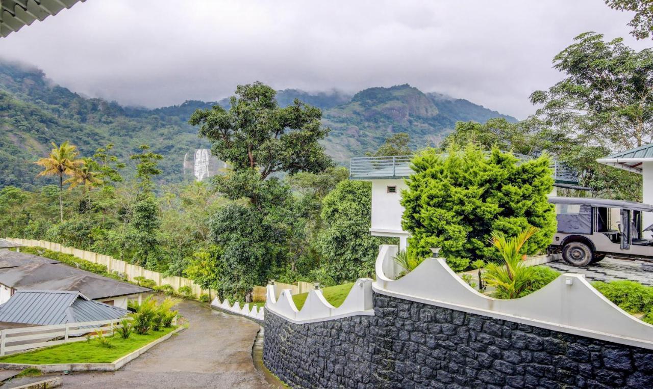 Treebo Trend Misty Garden Resorts With Mountain View Munnar Eksteriør billede